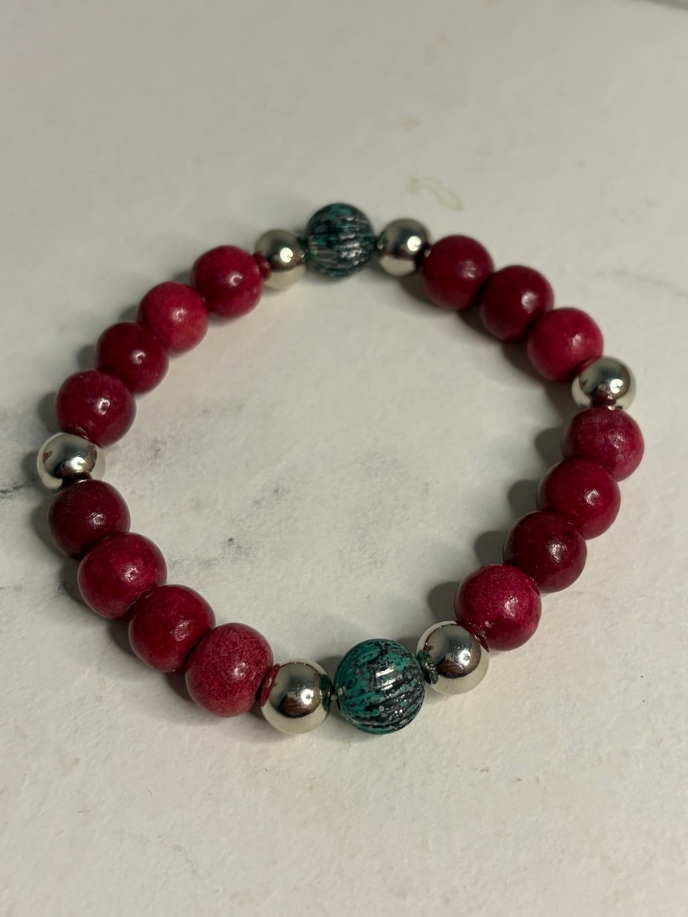 Wooden Fuchsia Beaded Bracelet with silver tone accents